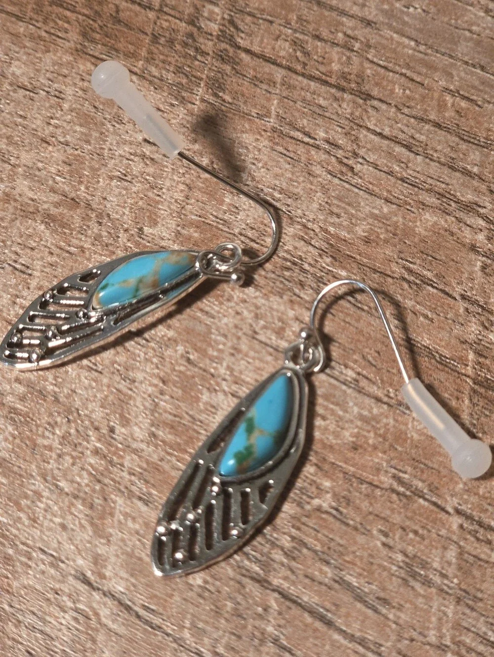 Filigree Wing Design Earrings